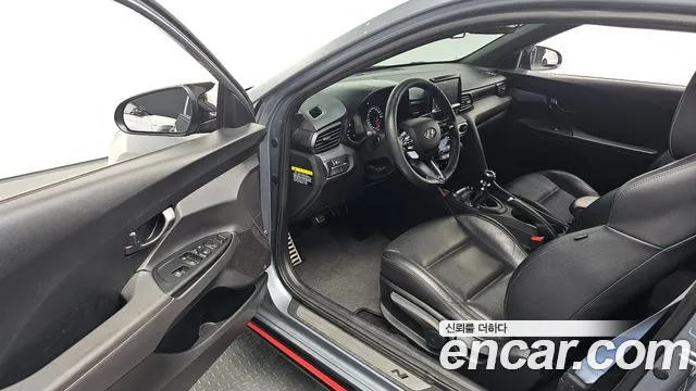 Hyundai Veloster 2019 thumb 2