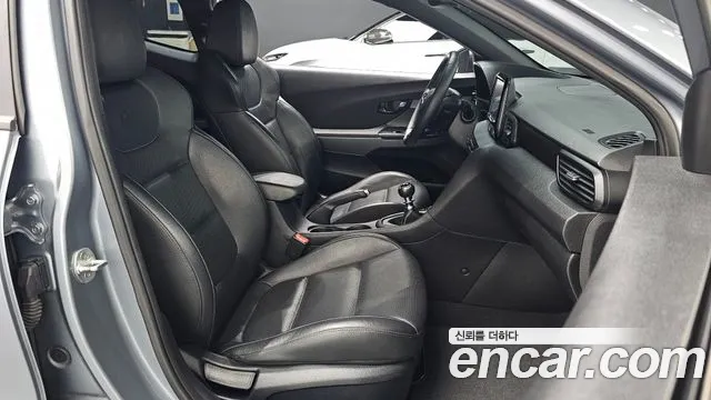 Hyundai Veloster 2019 thumb 3
