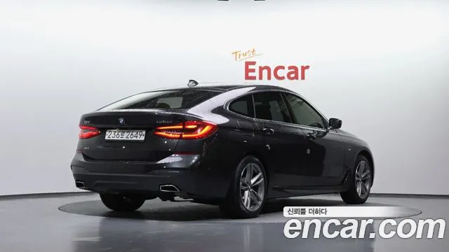 BMW 6 серии Gran Turismo 2019 thumb 8