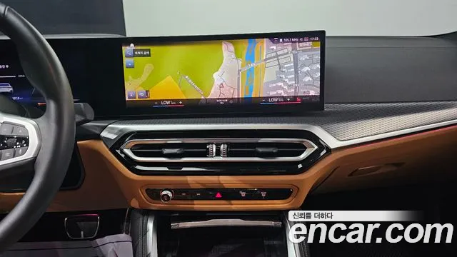 BMW i4 2022 thumb 8