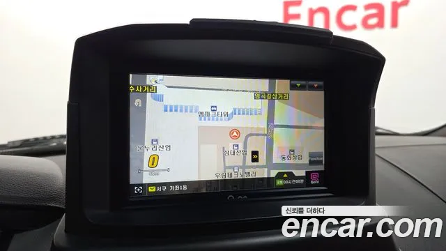 KGM Korando 2013 thumb 3