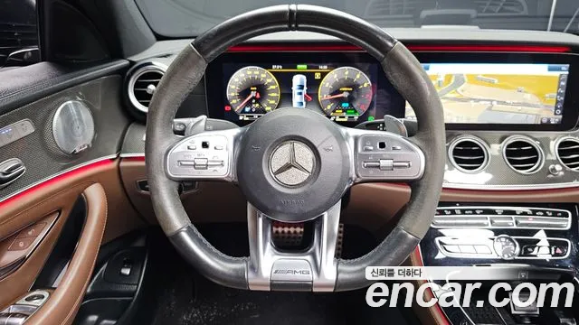 Mercedes-Benz E-Class 2019 thumb 2