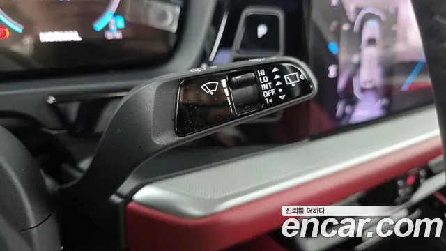 Porsche Cayenne 2024 thumb 11