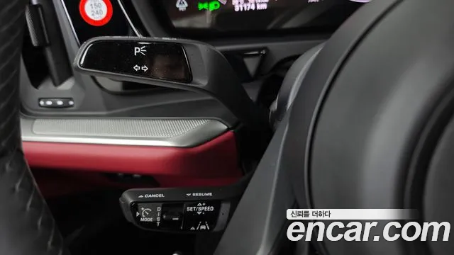 Porsche Cayenne 2024 thumb 5