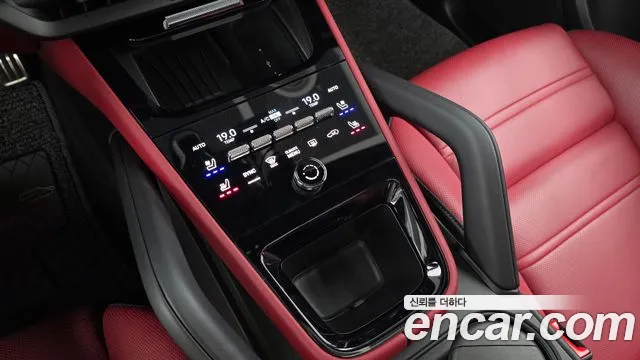 Porsche Cayenne 2024 thumb 9