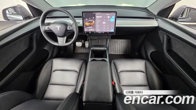 Tesla Model Y 2024 thumb 3