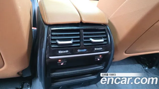 BMW 5 серии 2018 thumb 3