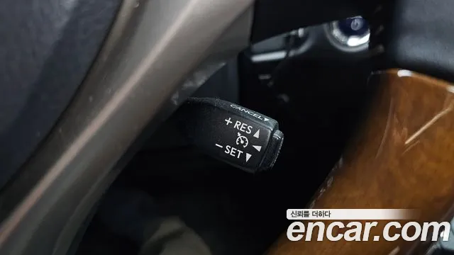 Lexus ES 300h 2012 thumb 8