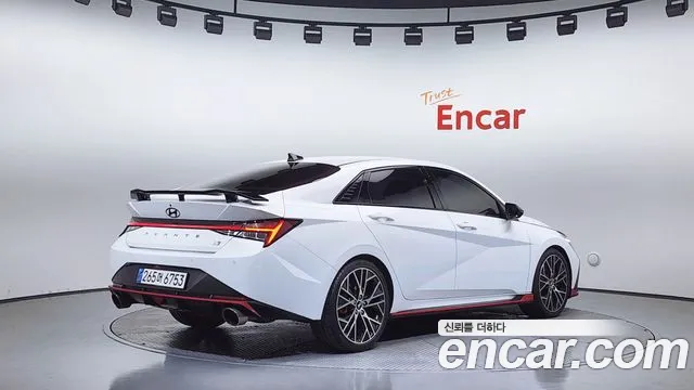 Hyundai Elantra 2022 thumb 4