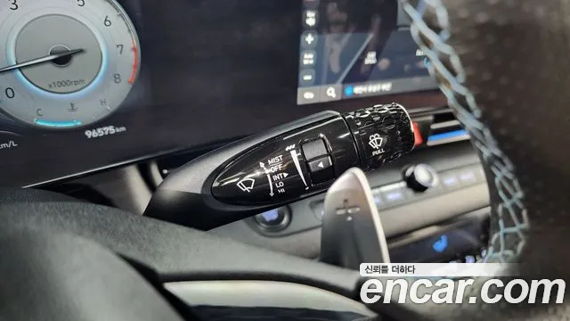 Hyundai Elantra 2022 thumb 8