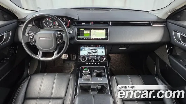 Land Rover Range Rover Velar 2018 thumb 3