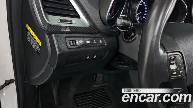 Hyundai Santafe 2016 thumb 3