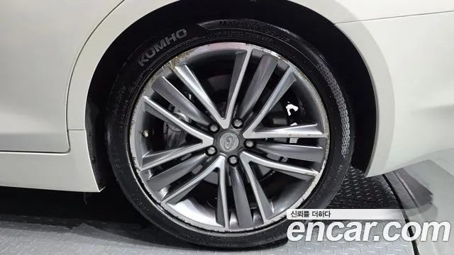 Infiniti Q50 2016 thumb 8