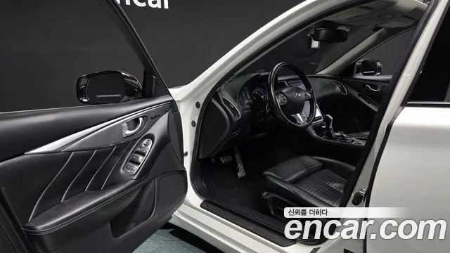 Infiniti Q50 2016 thumb 6