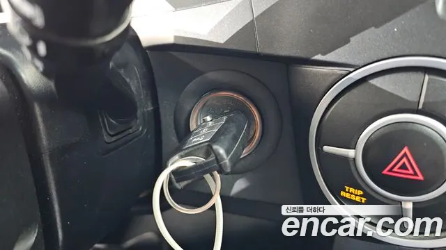 KGM Korando 2015 thumb 3