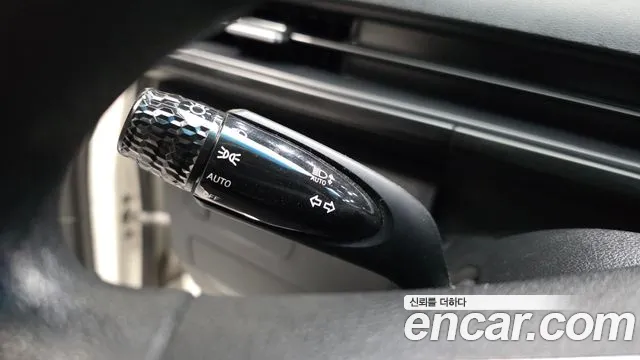 Hyundai Staria 2022 thumb 6