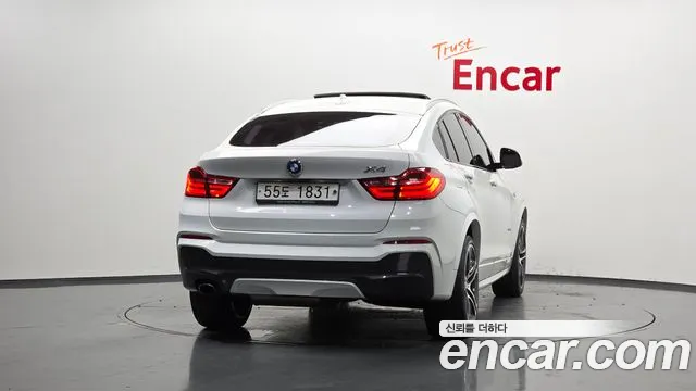 BMW X4 2018 thumb 4
