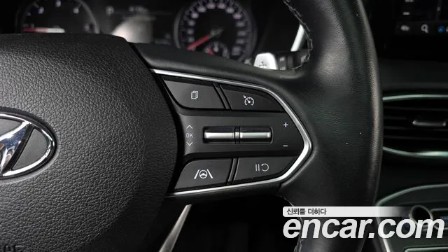 Hyundai Santa Fe 2021 thumb 3
