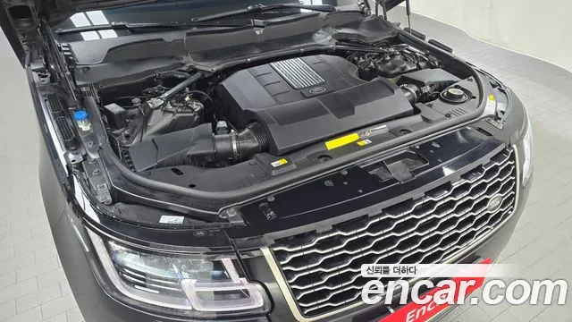 Land Rover Range Rover 2021 thumb 7