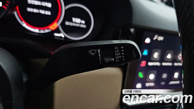 Porsche Cayenne 2022 thumb 12
