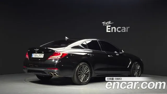 Genesis G70 2018 thumb 2