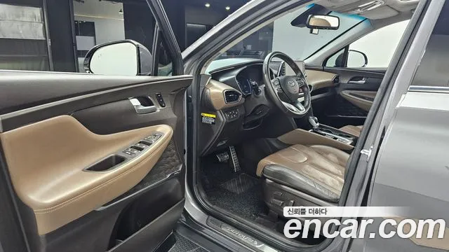 Hyundai Santa Fe 2018 thumb 5