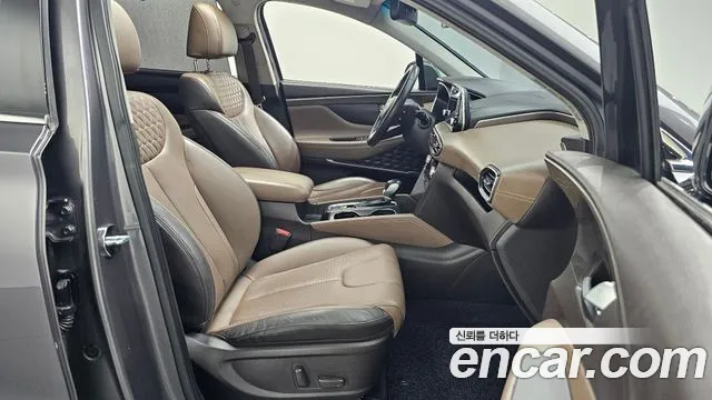 Hyundai Santa Fe 2018 thumb 6