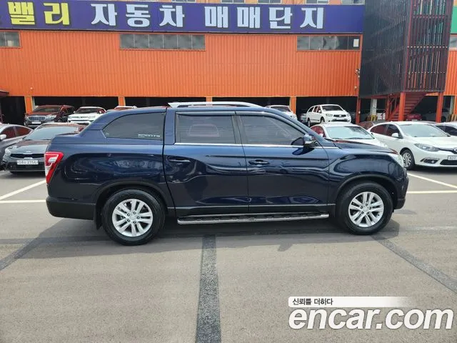 KGM Rexton 2019 thumb 2