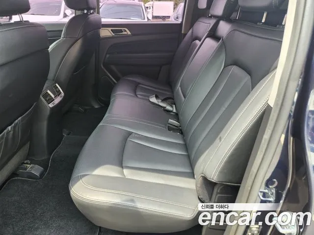 KGM Rexton 2019 thumb 3