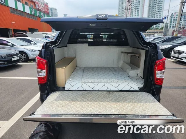 KGM Rexton 2019 thumb 9