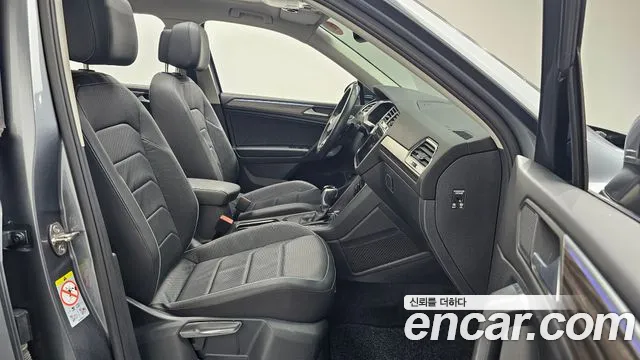 Volkswagen Tiguan Allspace 2023 thumb 11