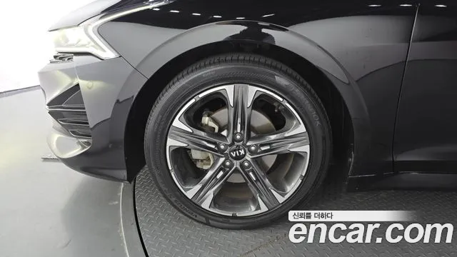 Kia K5 2019 thumb 10