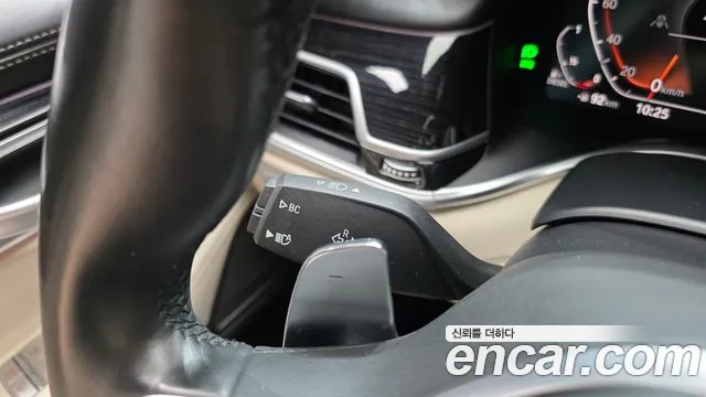 BMW 7 серии 2020 thumb 2