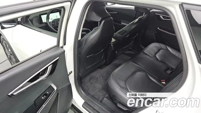 Kia EV6 2022 thumb 2