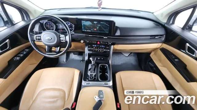 Kia Carnival 2021 thumb 5