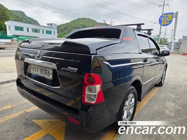 KGM Korando 2013 thumb 5