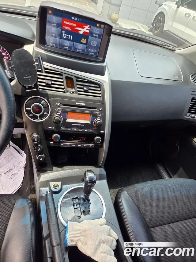 KGM Korando 2013 thumb 7