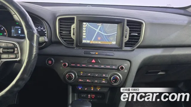 Kia Sportage 2015 thumb 8