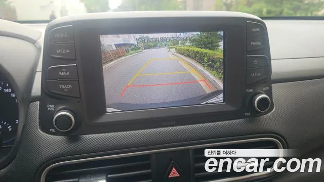 Hyundai Kona 2018 thumb 9