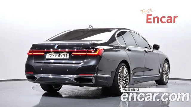 BMW 7 серии 2020 thumb 2