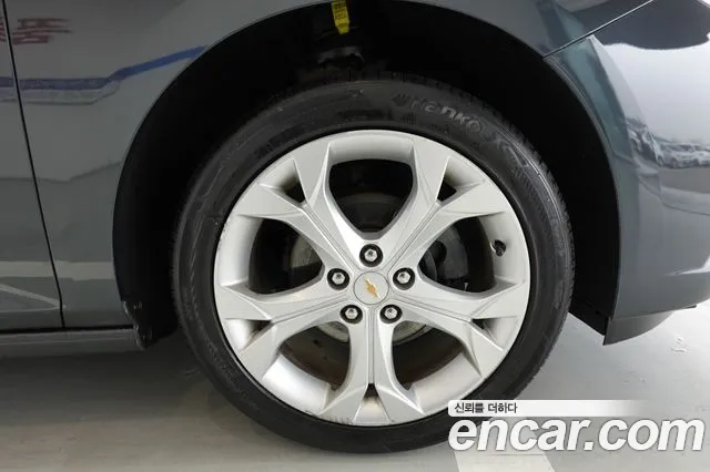 Chevrolet Cruze 2017 thumb 5