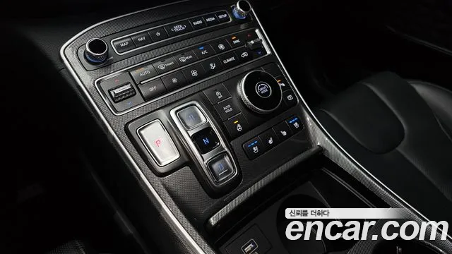 Hyundai Santa Fe 2022 thumb 9