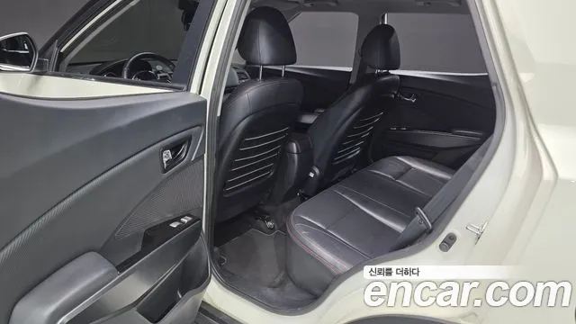 KGM Tivoli Air 2016 thumb 7