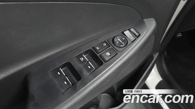 Hyundai Tucson 2016 thumb 8