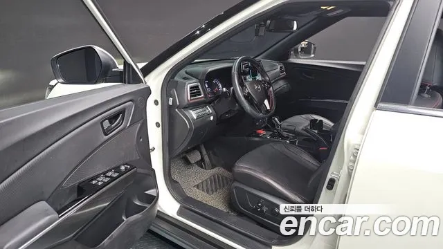 KGM Tivoli 2021 thumb 10
