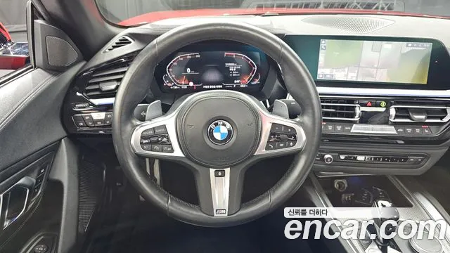 BMW Z4 2020 thumb 12