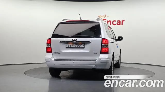Kia Canival 2012 thumb 2