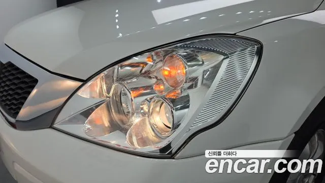 Kia Canival 2012 thumb 8