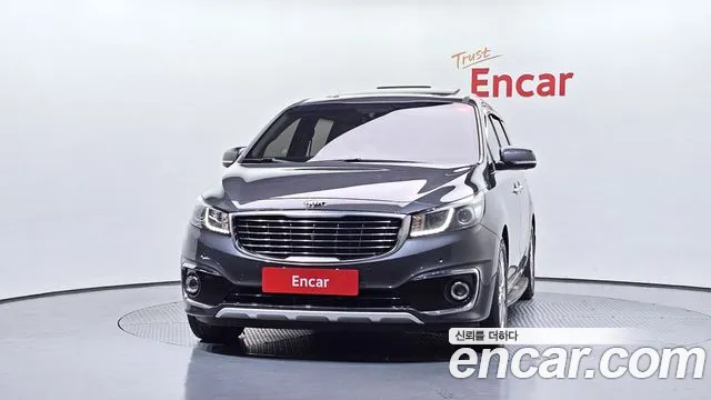 Kia Carnival 2016 thumb 3
