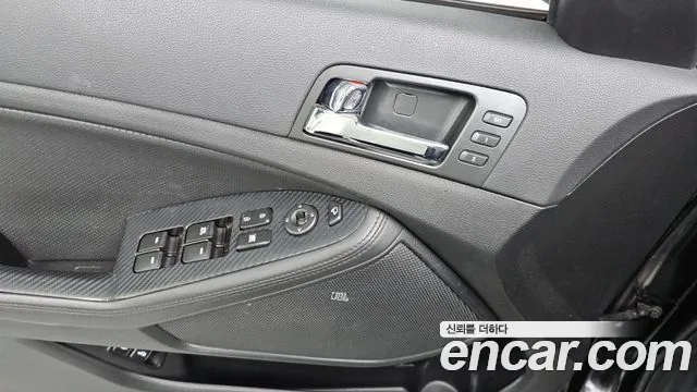 Kia K5 2011 thumb 3